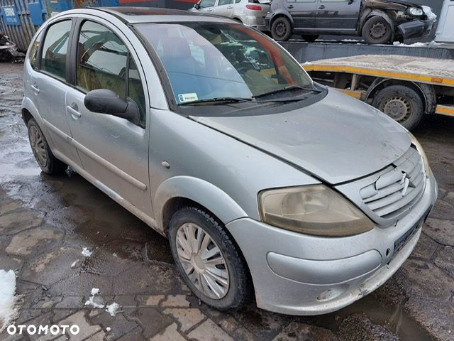 Szyba przednia Citroen C3 - 1