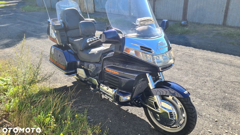 Honda GL - 10