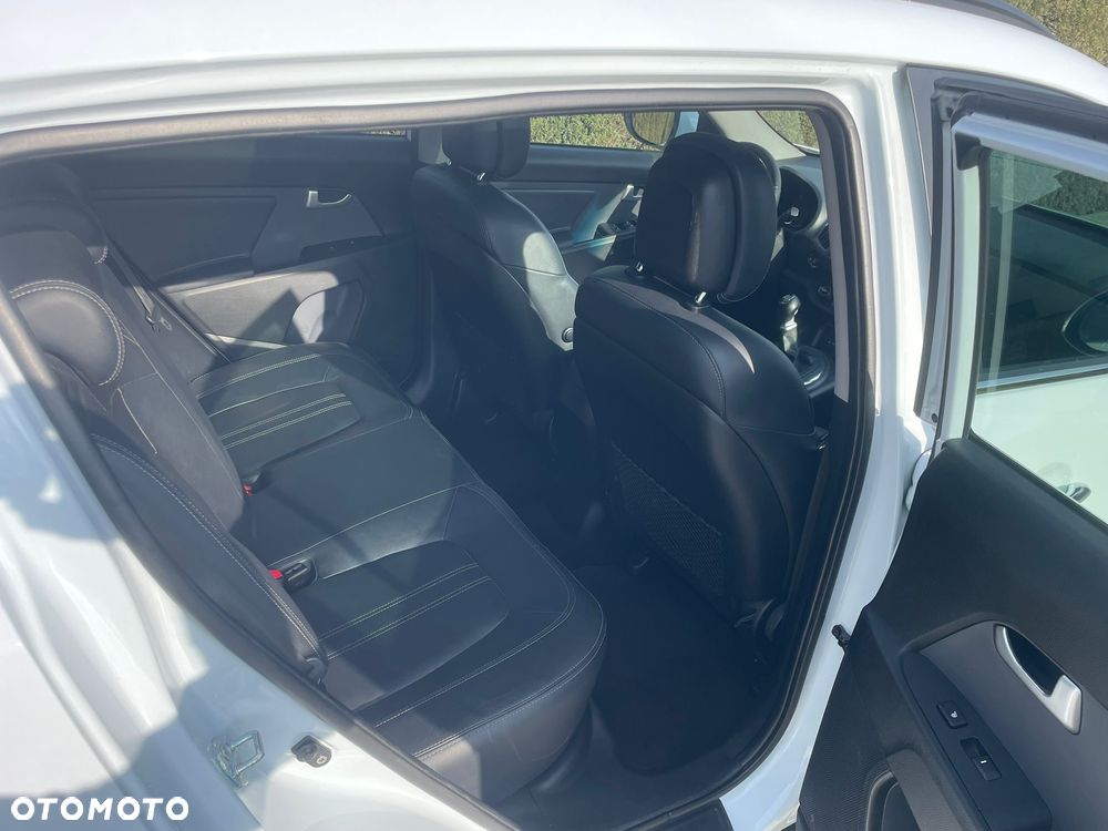 Kia Sportage 2.0 CRDI 4WD Cup - 9