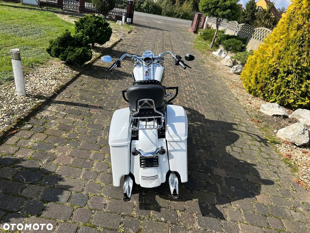 Harley-Davidson Touring Road King - 9