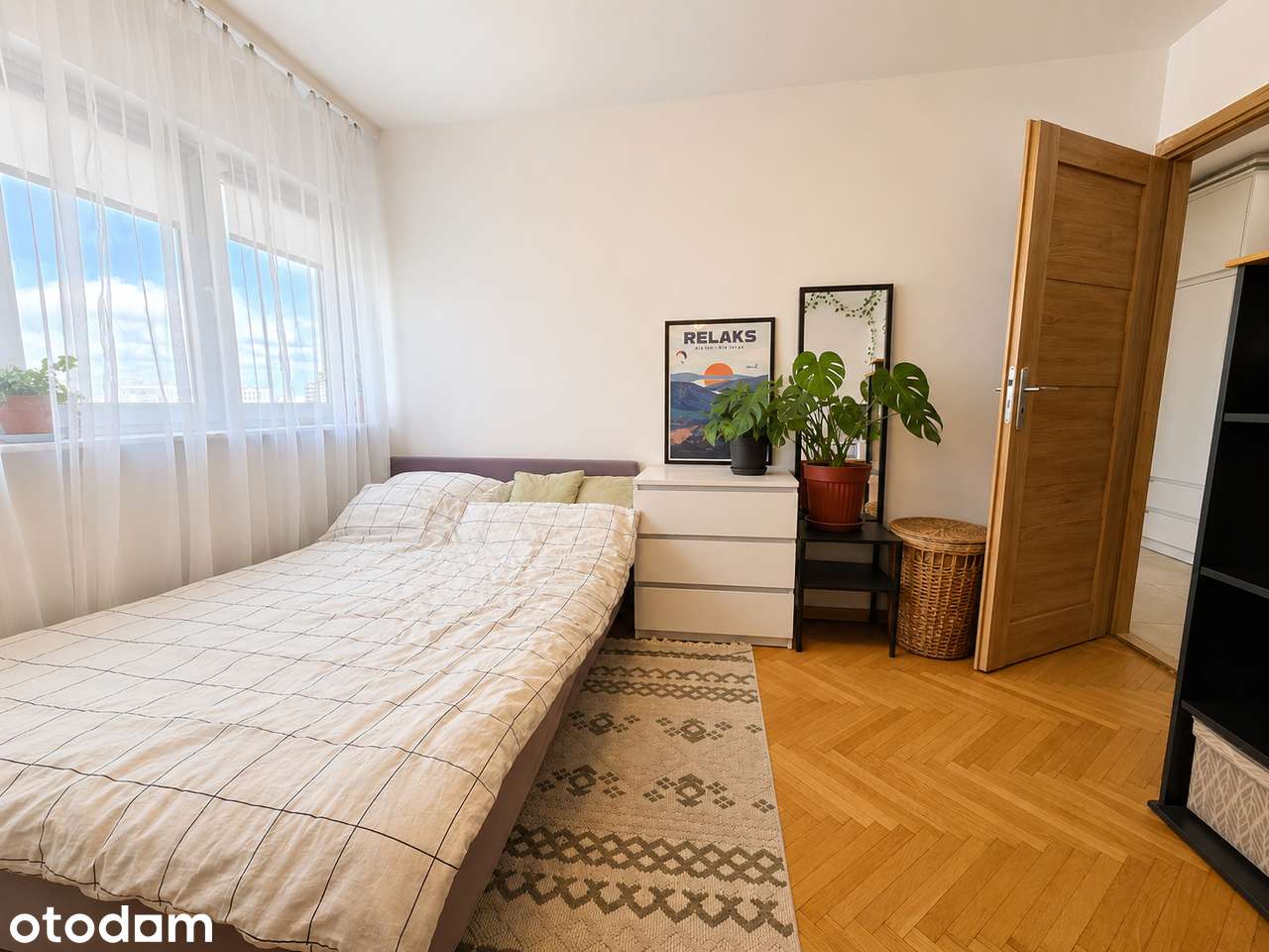3 pokoje, świetna lokalizacja, czarujący widok z okien, pełna własność