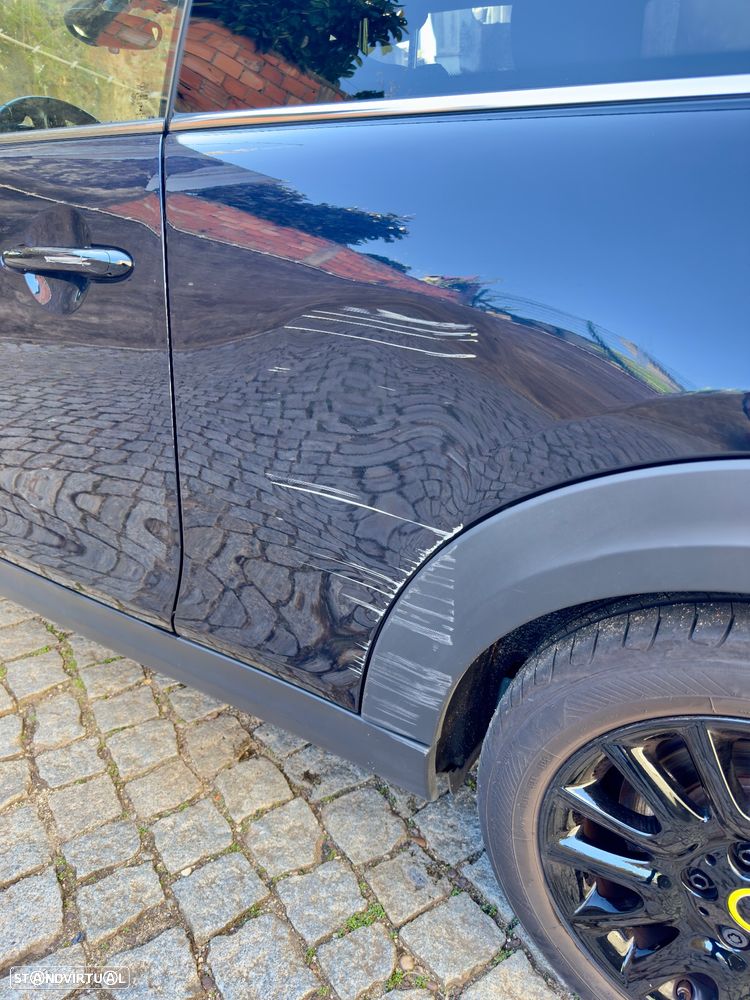 MINI 3 Portas Cooper SE - 12