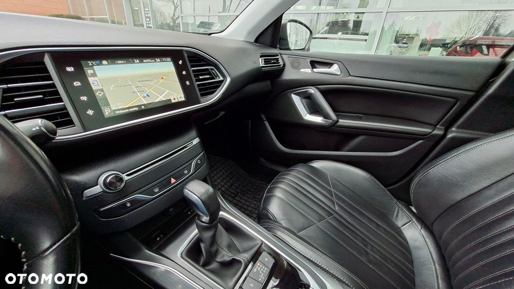 Peugeot 308 - 6