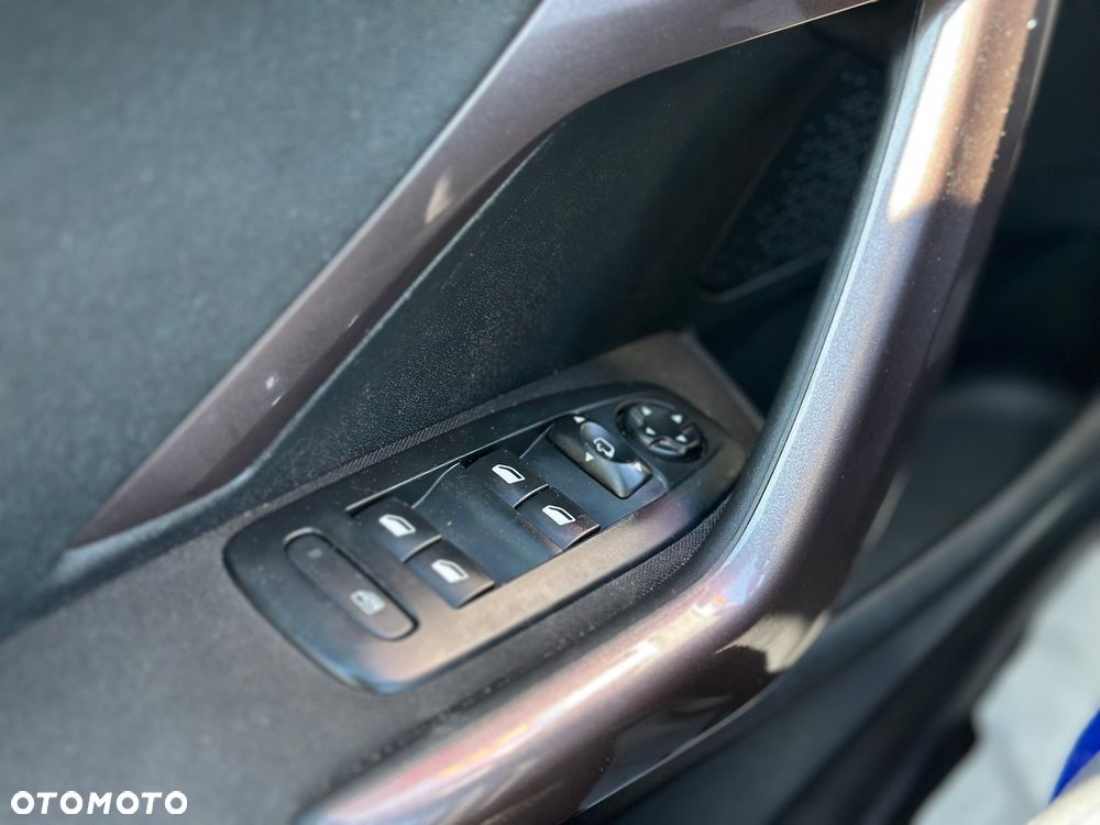 Peugeot 2008 120 VTI Automatik Active - 17