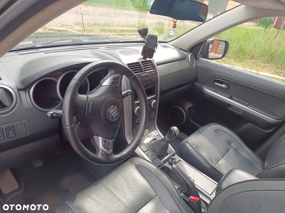 Suzuki Grand Vitara 1.9 DDiS - 5