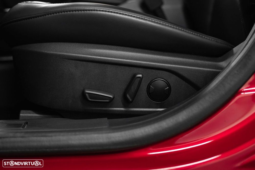 Ford Mustang Mach-E Standard - 53