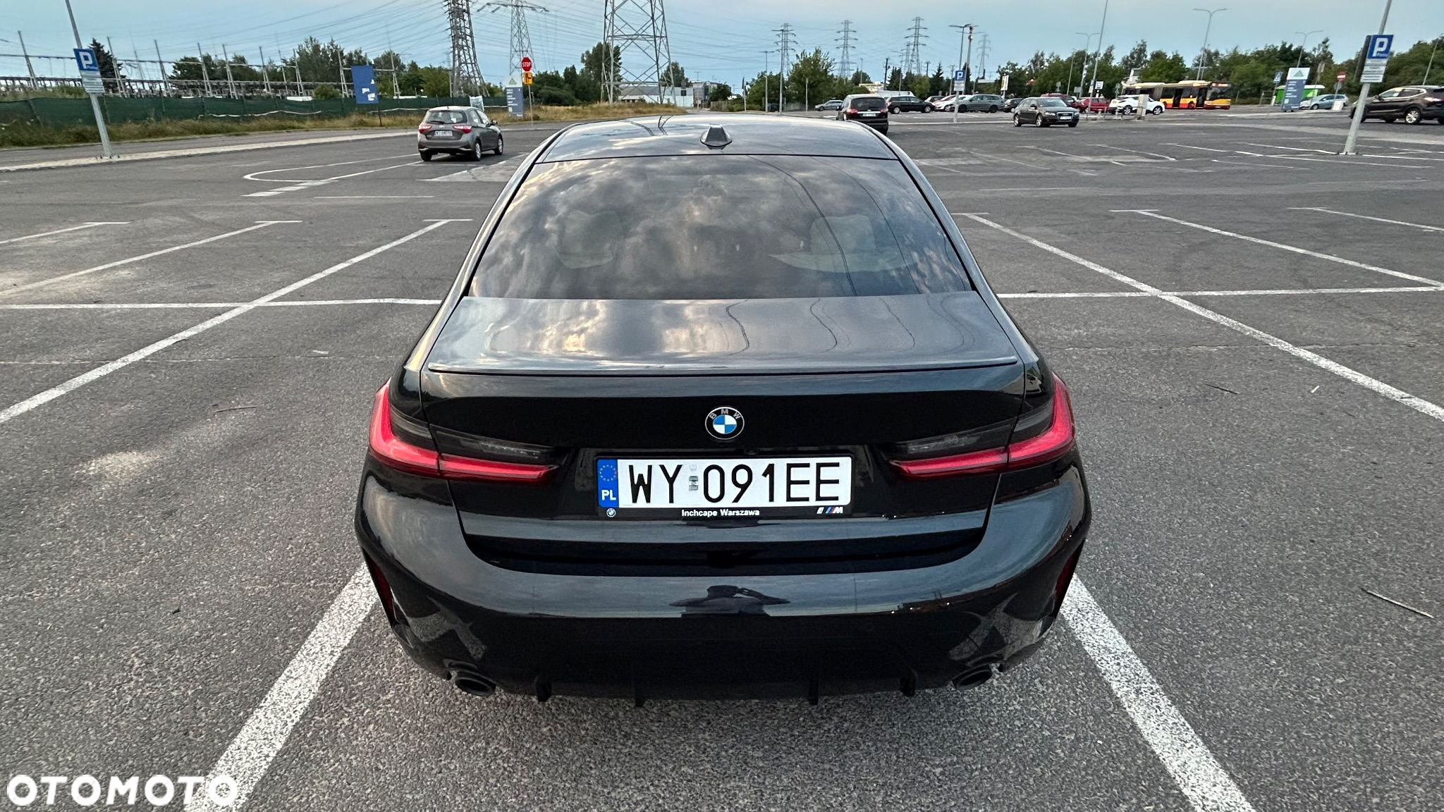 BMW Seria 3 318i - 4