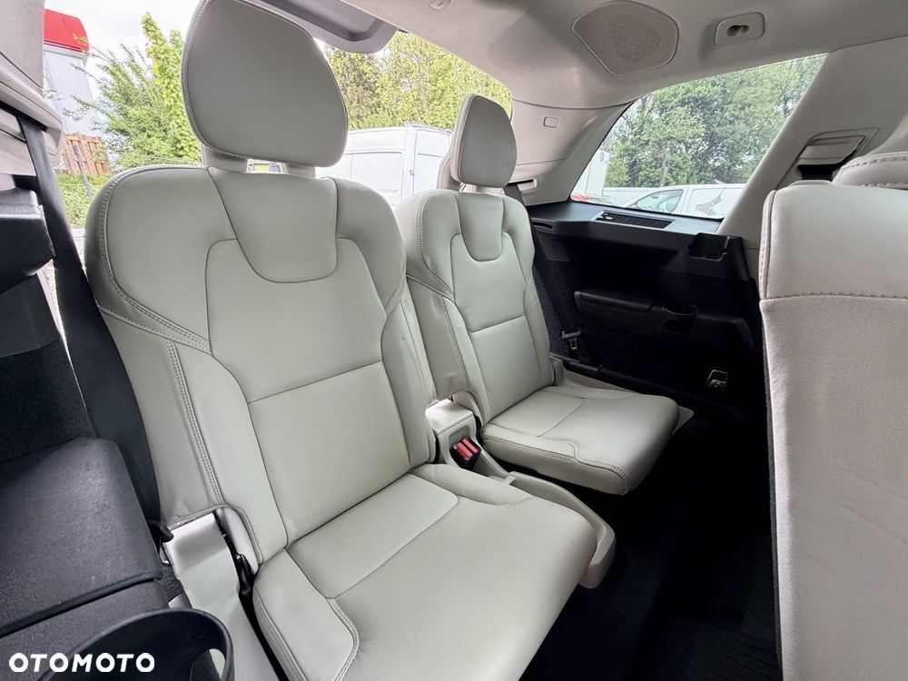 Volvo XC 90 T5 AWD Geartronic Inscription - 32