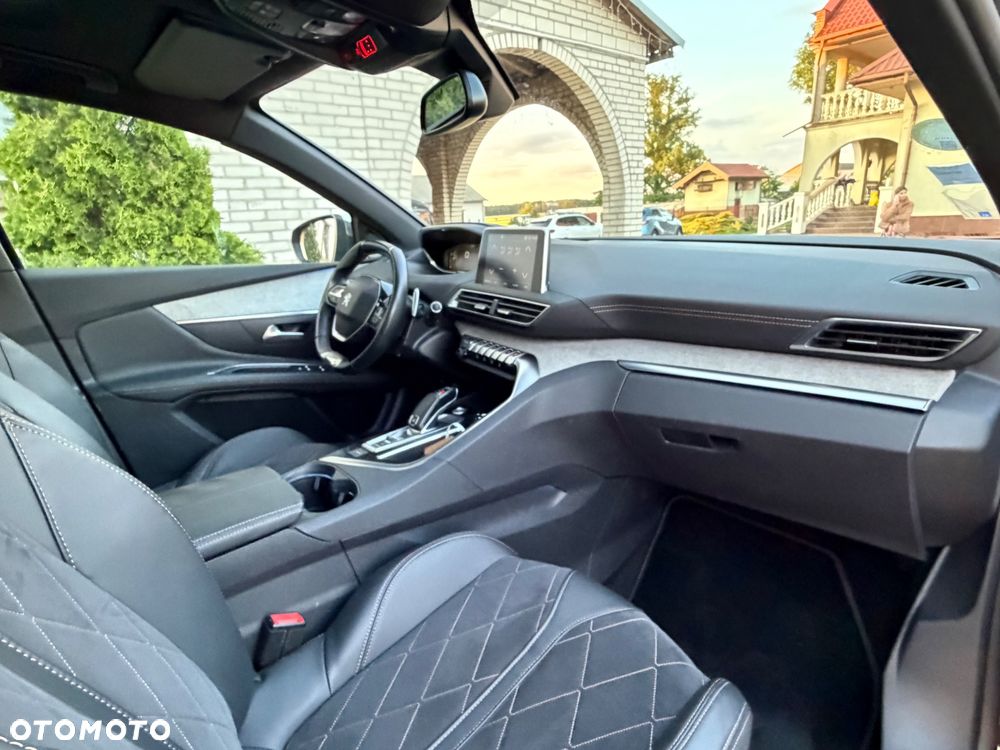Peugeot 3008 - 22