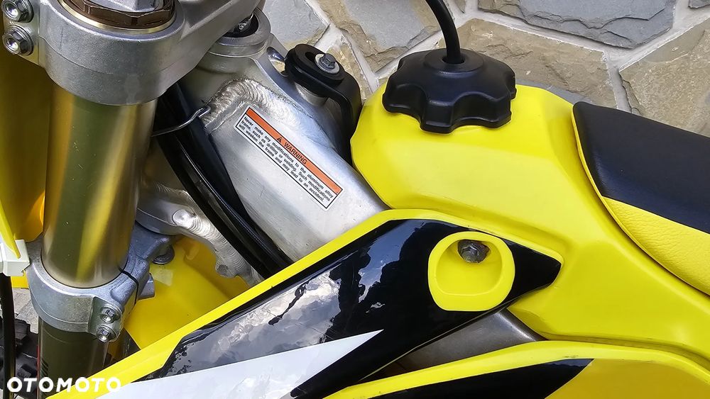 Suzuki RM-Z - 19