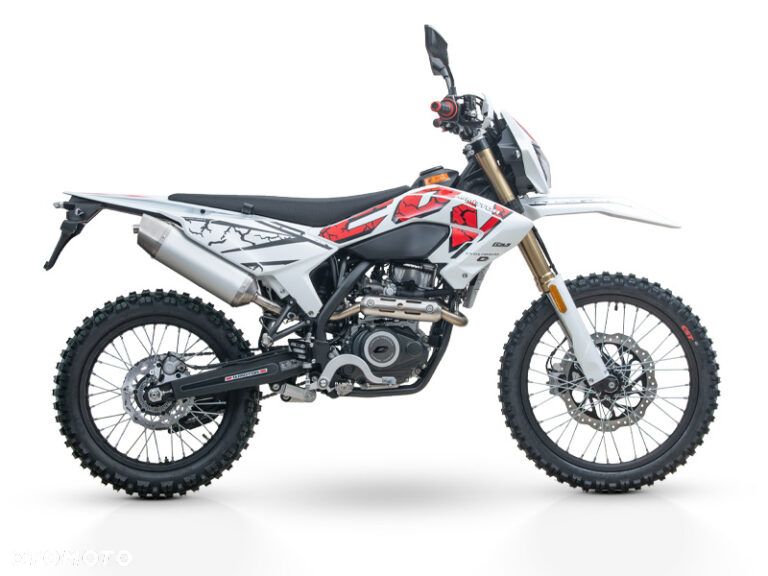 QJMOTOR COV 125X - 1