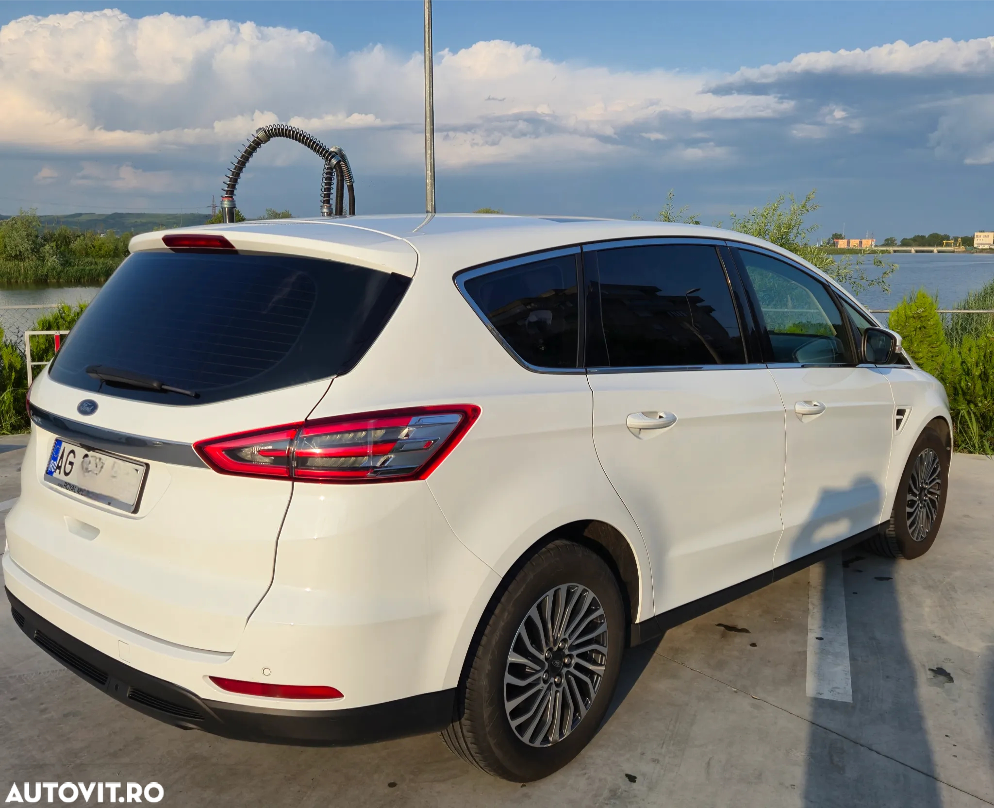 Ford S-Max 2.0 TDCi Titanium - 5