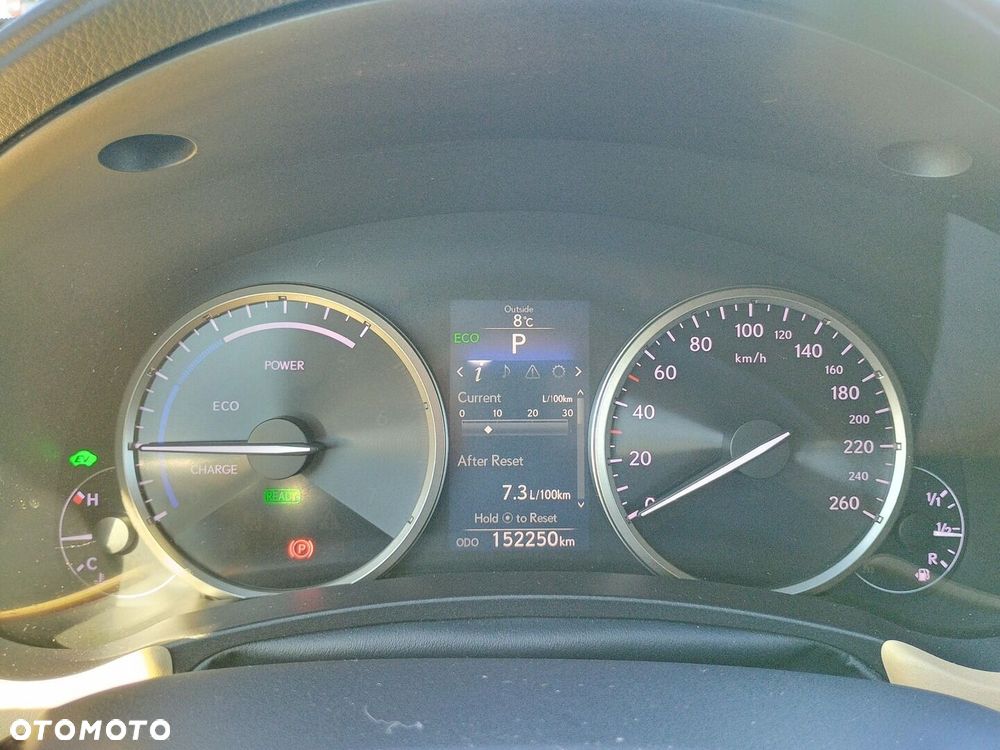 Lexus NX 300h Comfort AWD - 24