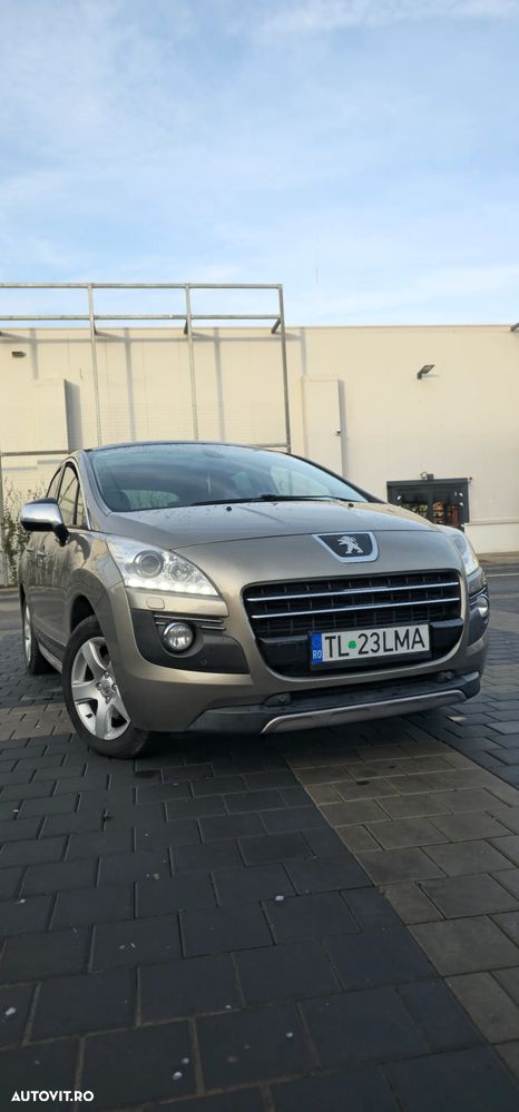 Peugeot 3008 Hybrid4 - 1