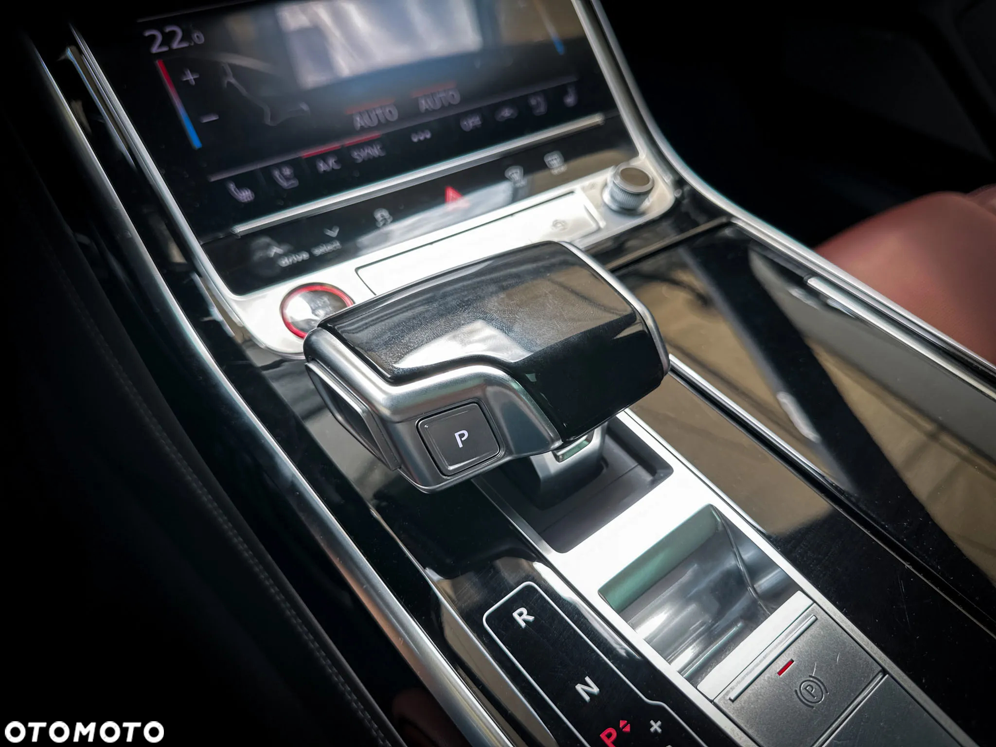 Audi S8 TFSI quattro tiptronic - 25
