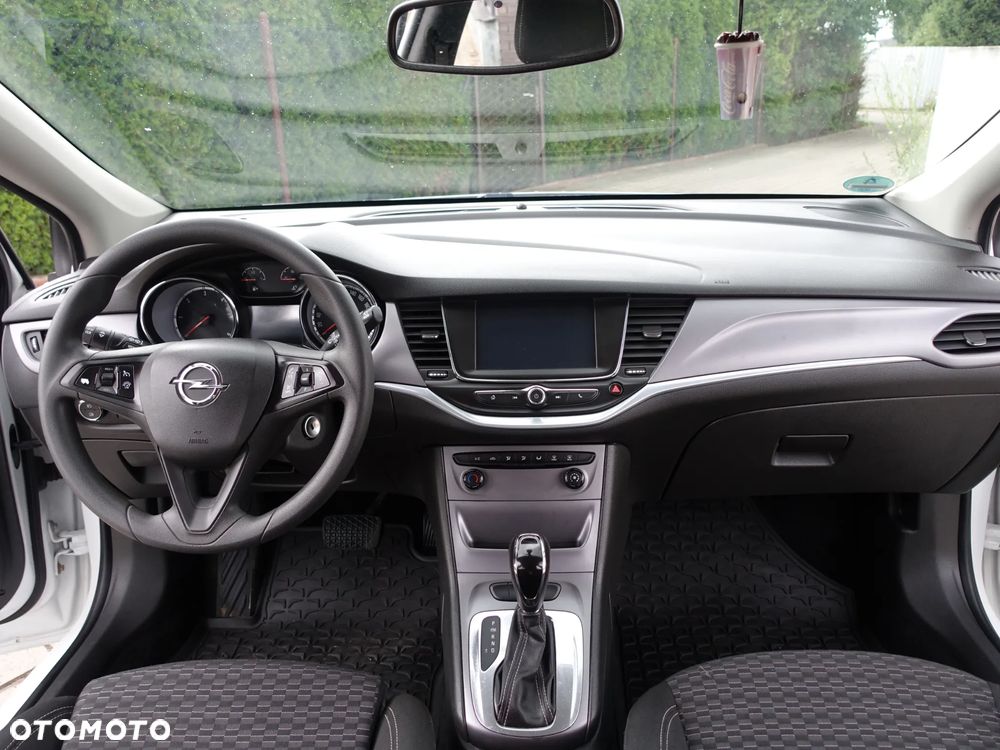 Opel Astra - 11