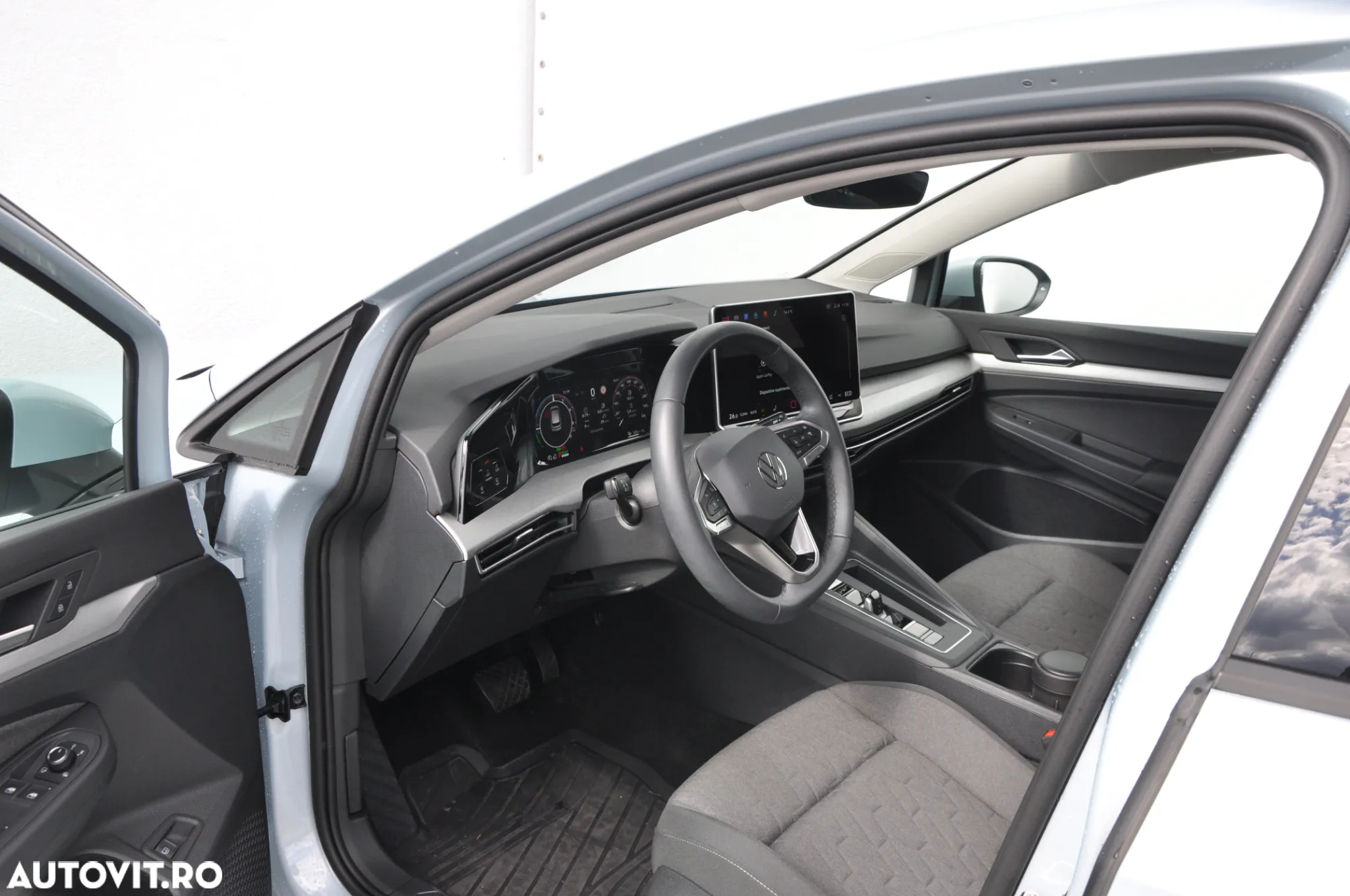 Volkswagen Golf 1.5 TSI eHybrid DSG PHEV Life - 11