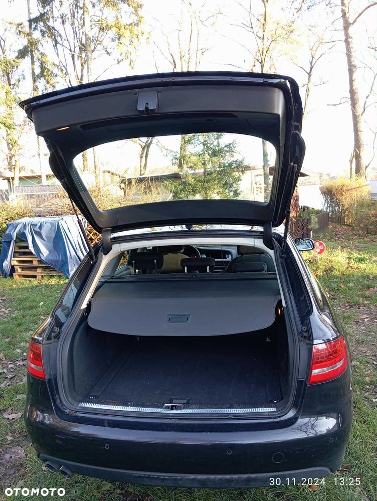 Audi A4 Avant - 4