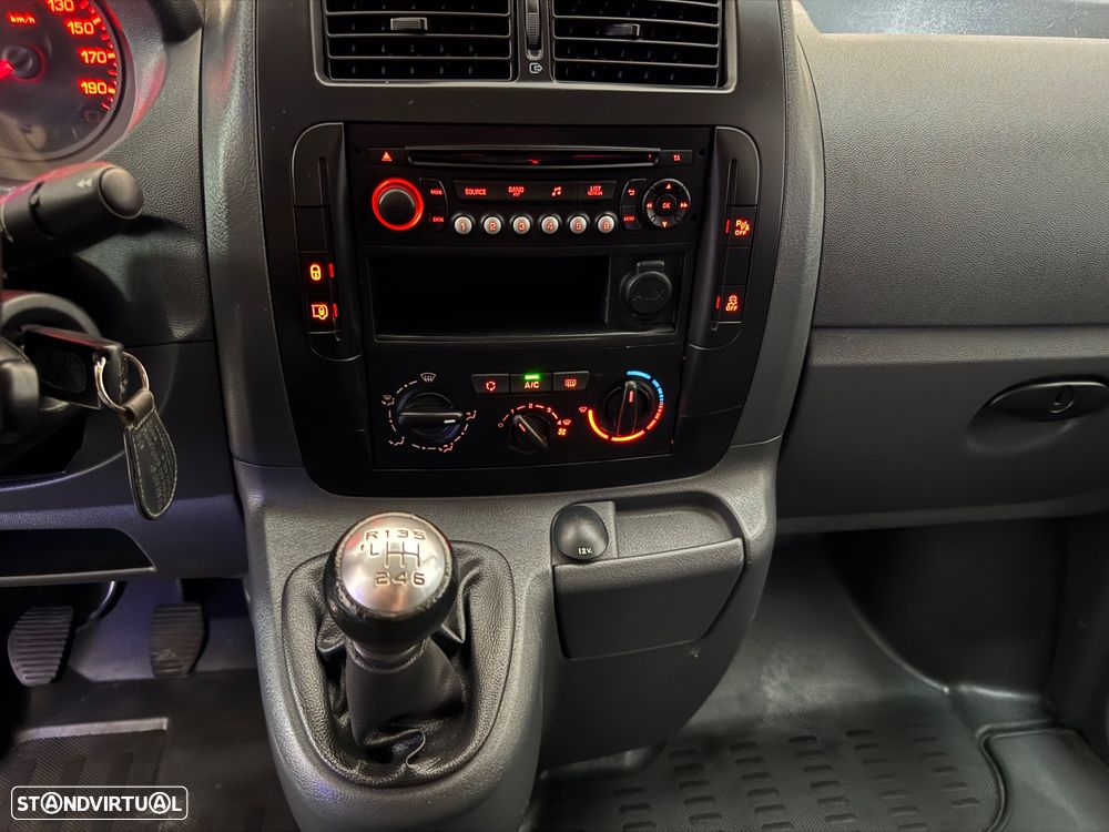 Peugeot EXPERT 2.0 HDI LONGA C/IVA DEDUTÍVEL 130 CV CX.6 VEL. - 11