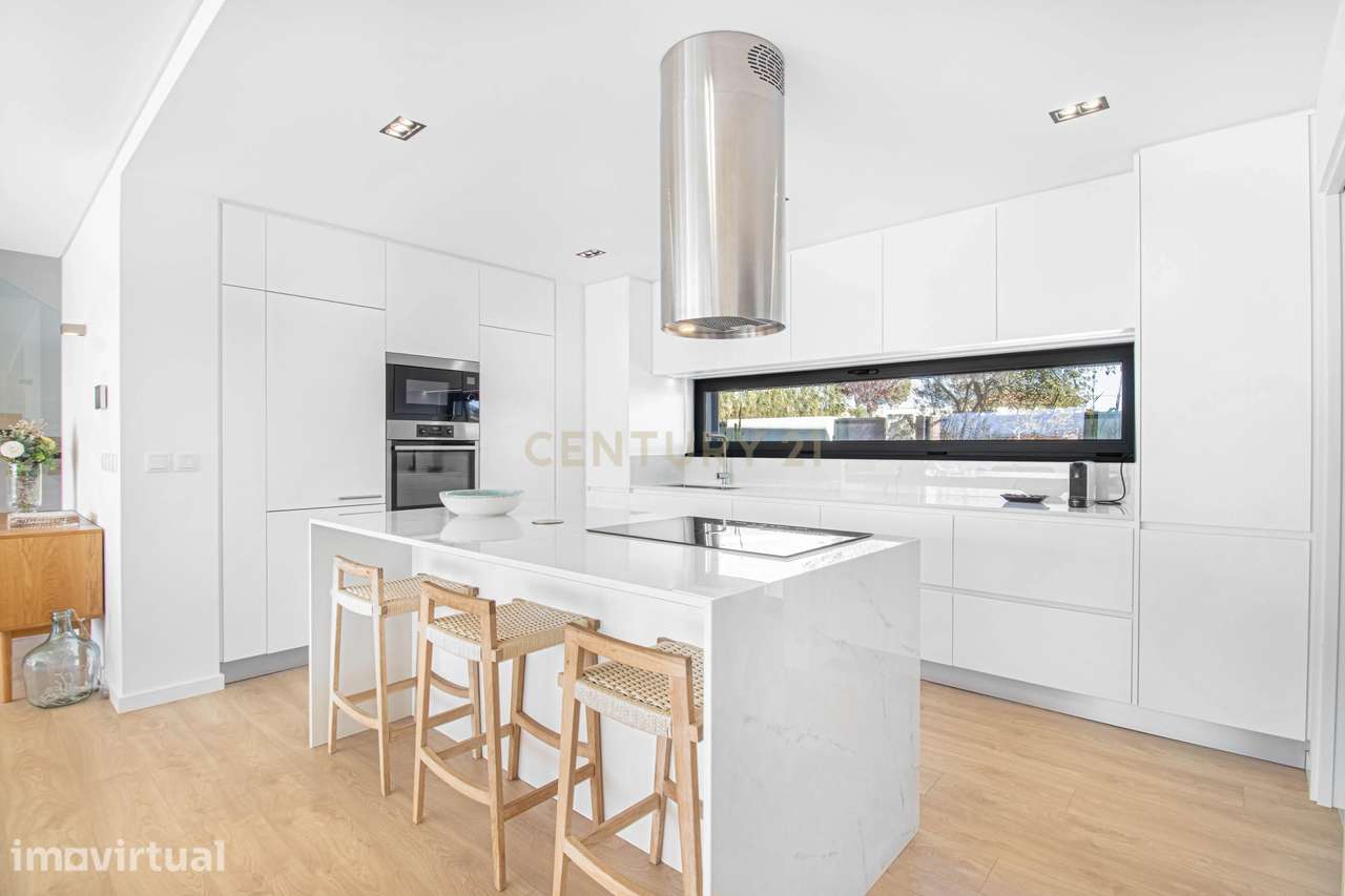 Moradia Contemporânea T3 com 205 m2, em São João das Lampas - Sintra - Grande imagem: 5/46
