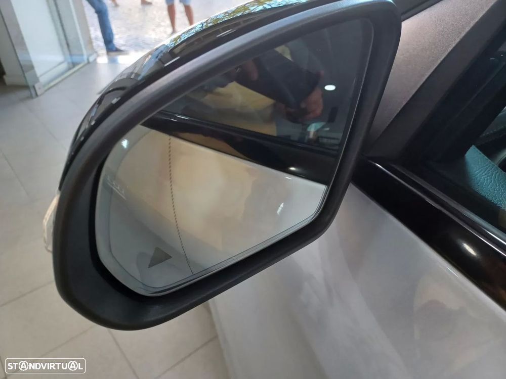 Mercedes-Benz C 300 de AMG Line - 35
