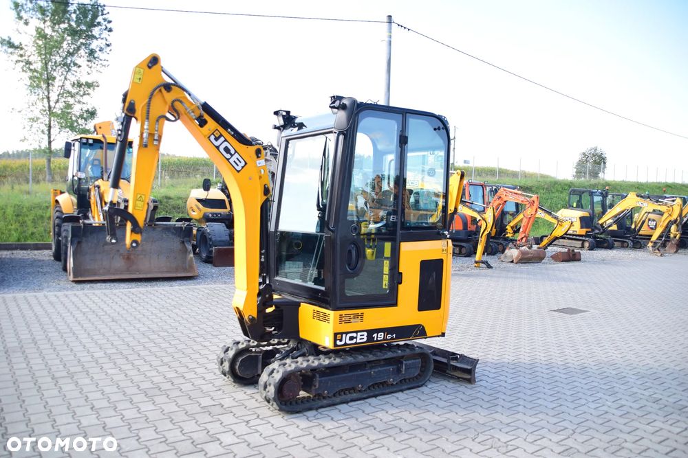 JCB 19C-1 - 1