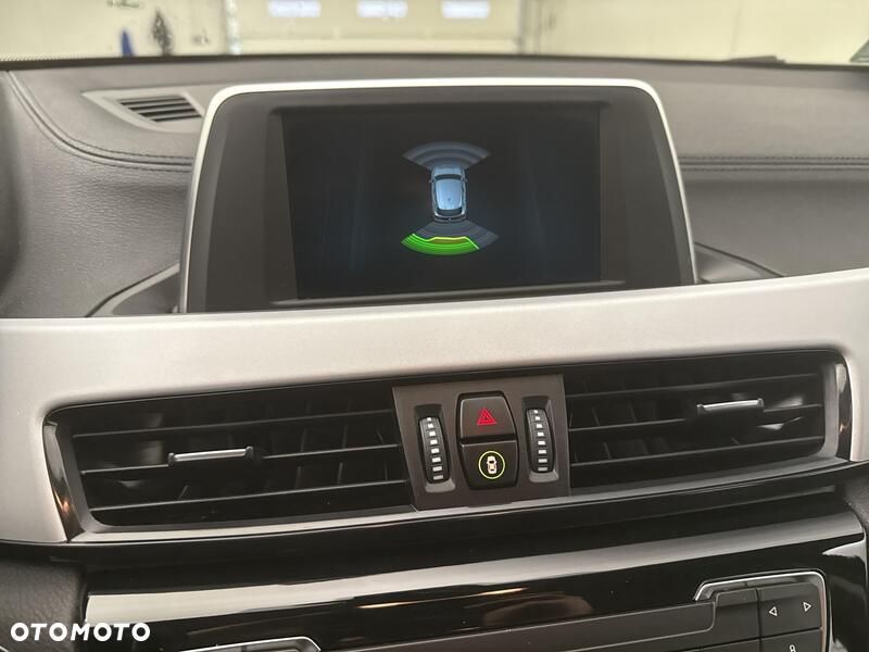 BMW X2 sDrive18i - 16