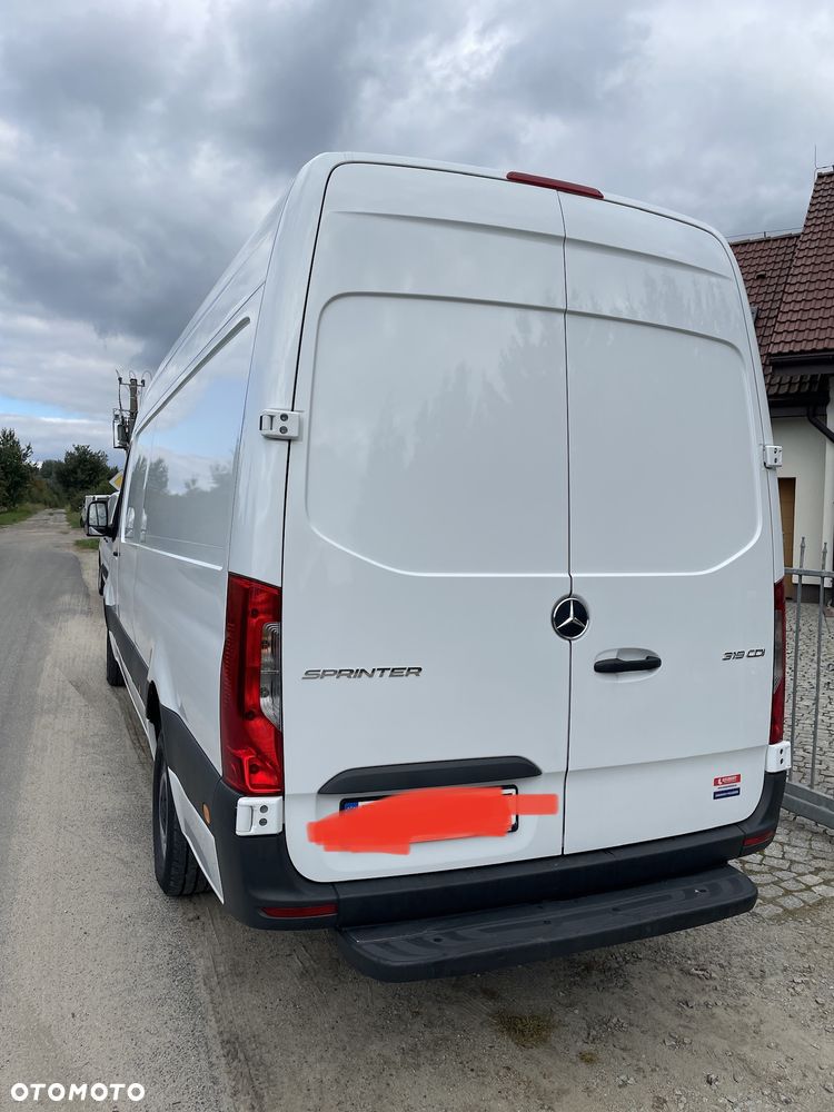 Mercedes-Benz Sprinter - 3