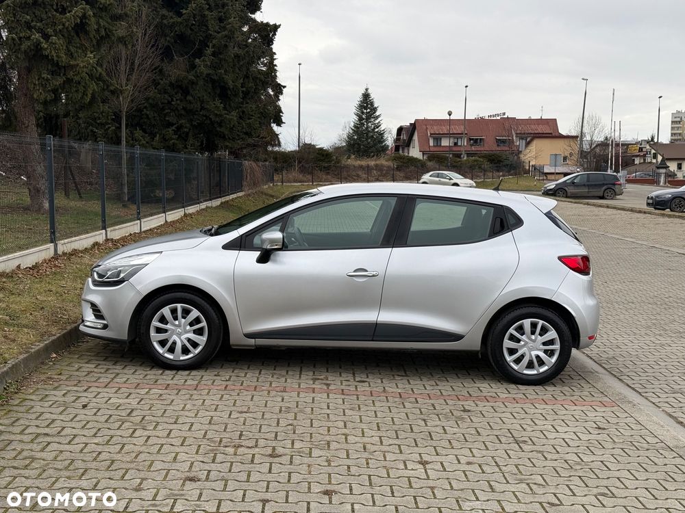 Renault Clio 1.2 16V Alize - 27