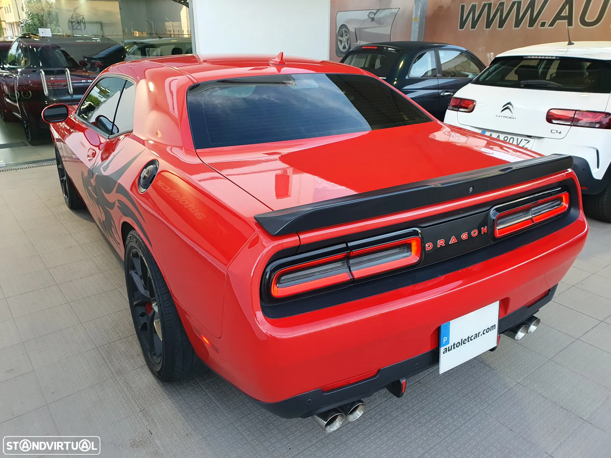 Dodge Challenger Auto R/T Plus Shaker - 10