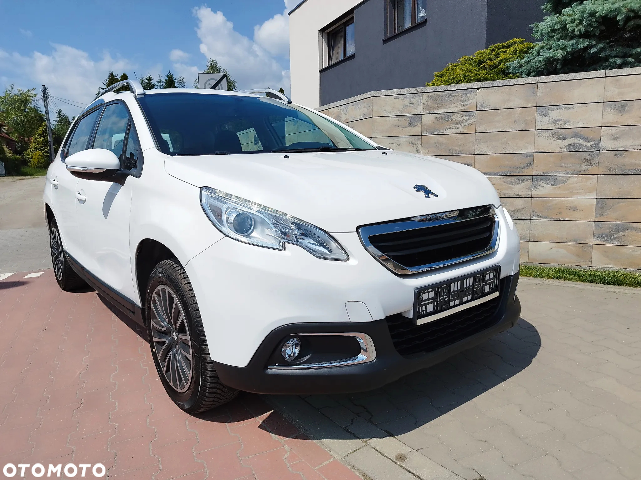 Peugeot 2008 1.2 Pure Tech Active - 11