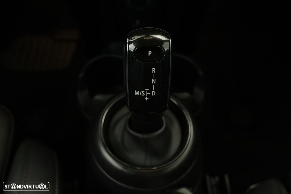 MINI Cabrio - 17