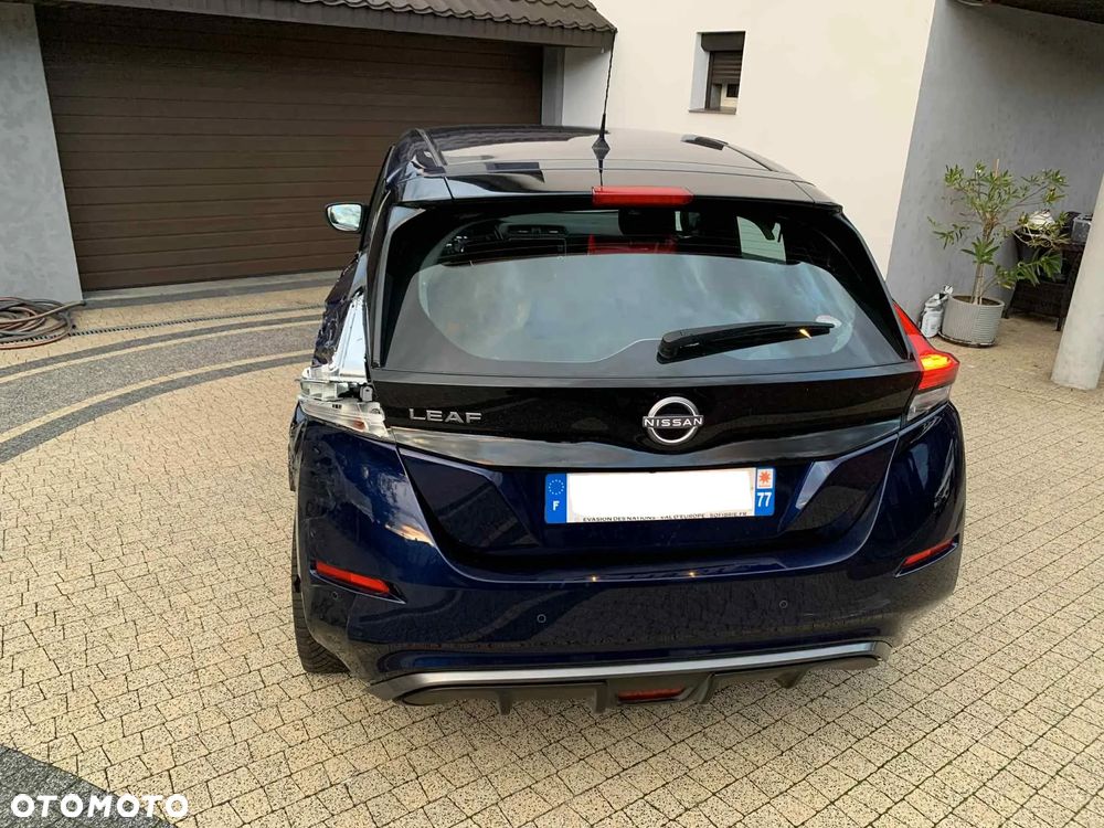 Nissan Leaf 40 kWh TEKNA - 10