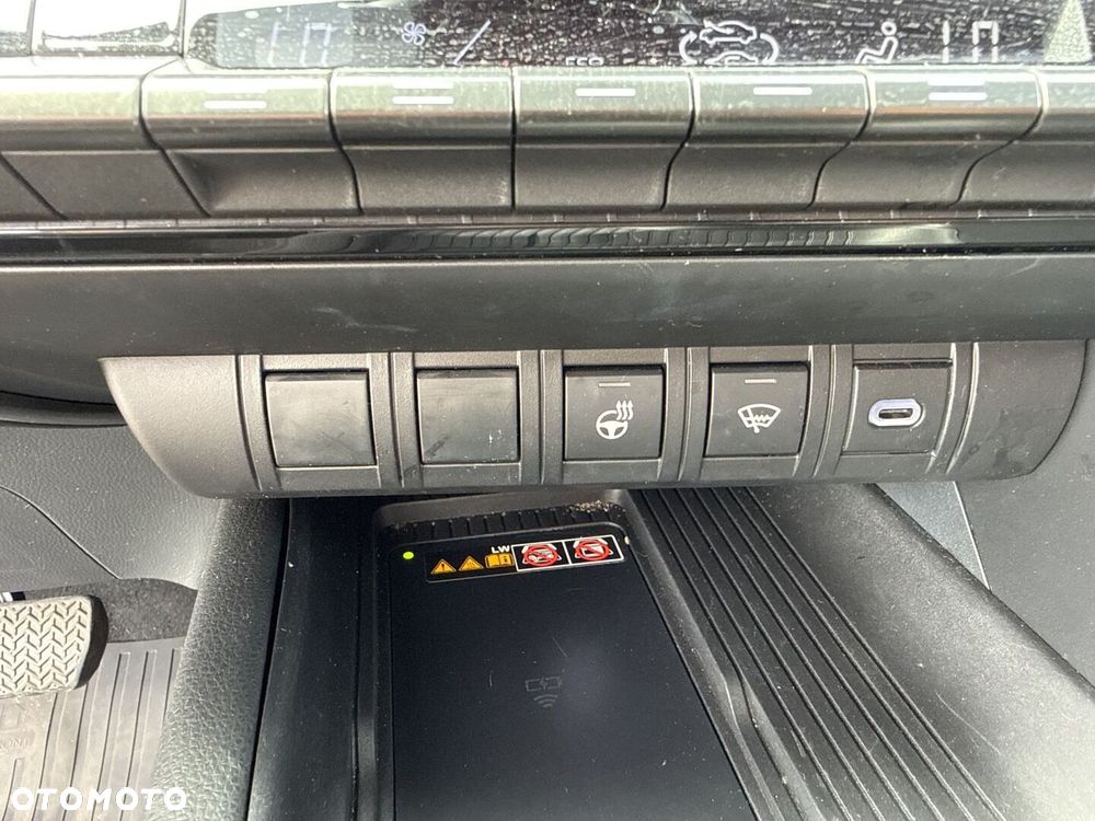 Toyota C-HR 1.8 Hybrid Style - 22
