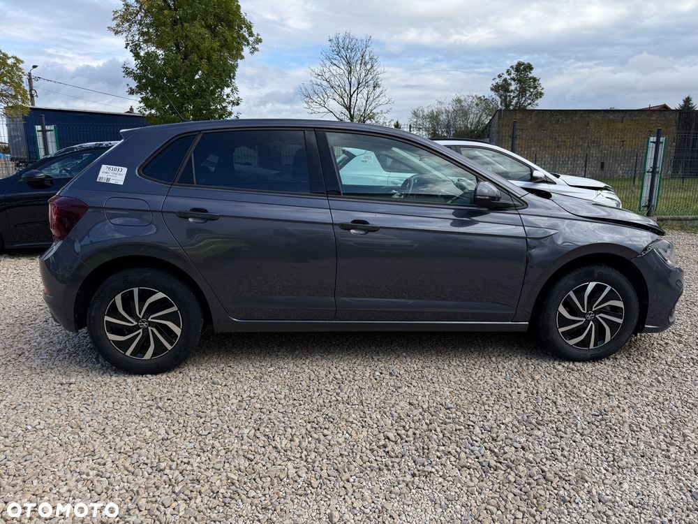 Volkswagen Polo - 4