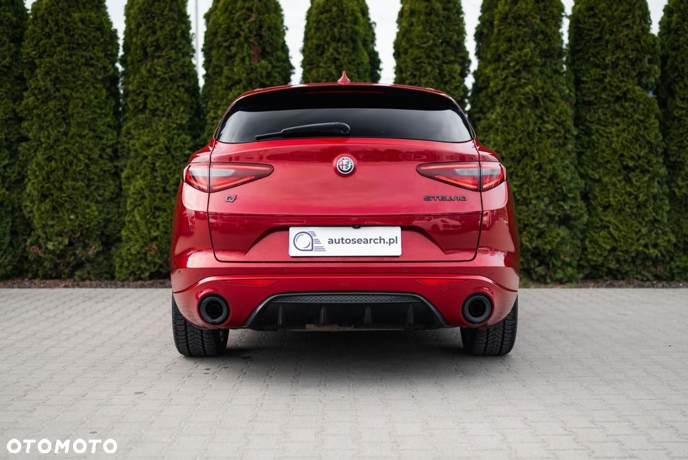 Alfa Romeo Stelvio 2.0 Turbo Veloce Q4 - 6