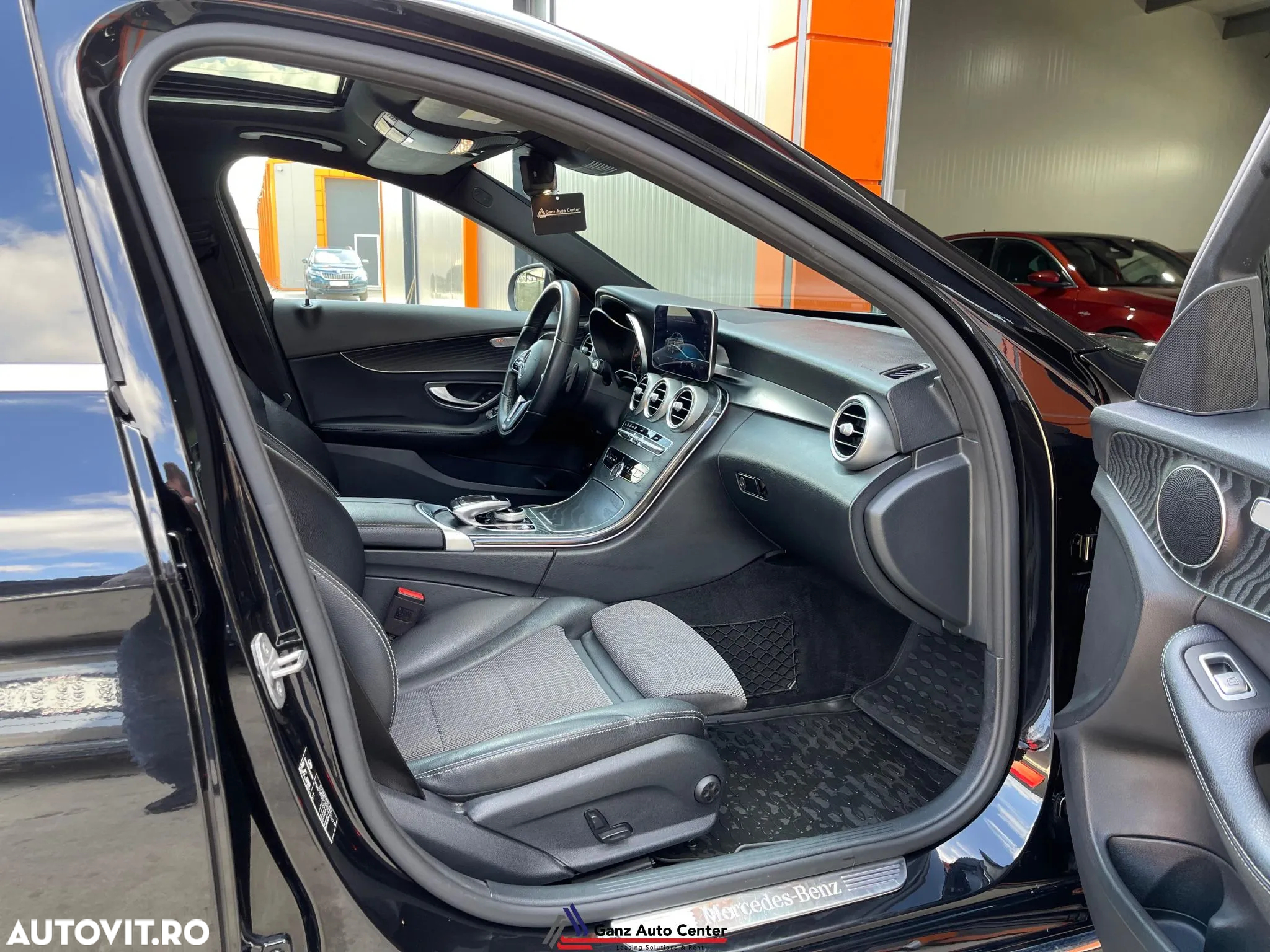 Mercedes-Benz C 220 d 4Matic 9G-TRONIC AMG Line - 14