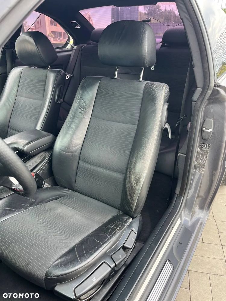 BMW Seria 3 325Ci - 17