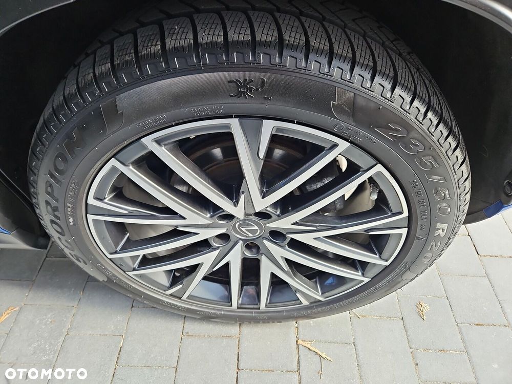 Lexus NX 350h Omotenashi AWD - 30