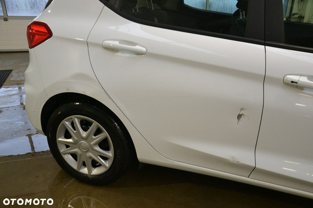 Ford Fiesta - 10