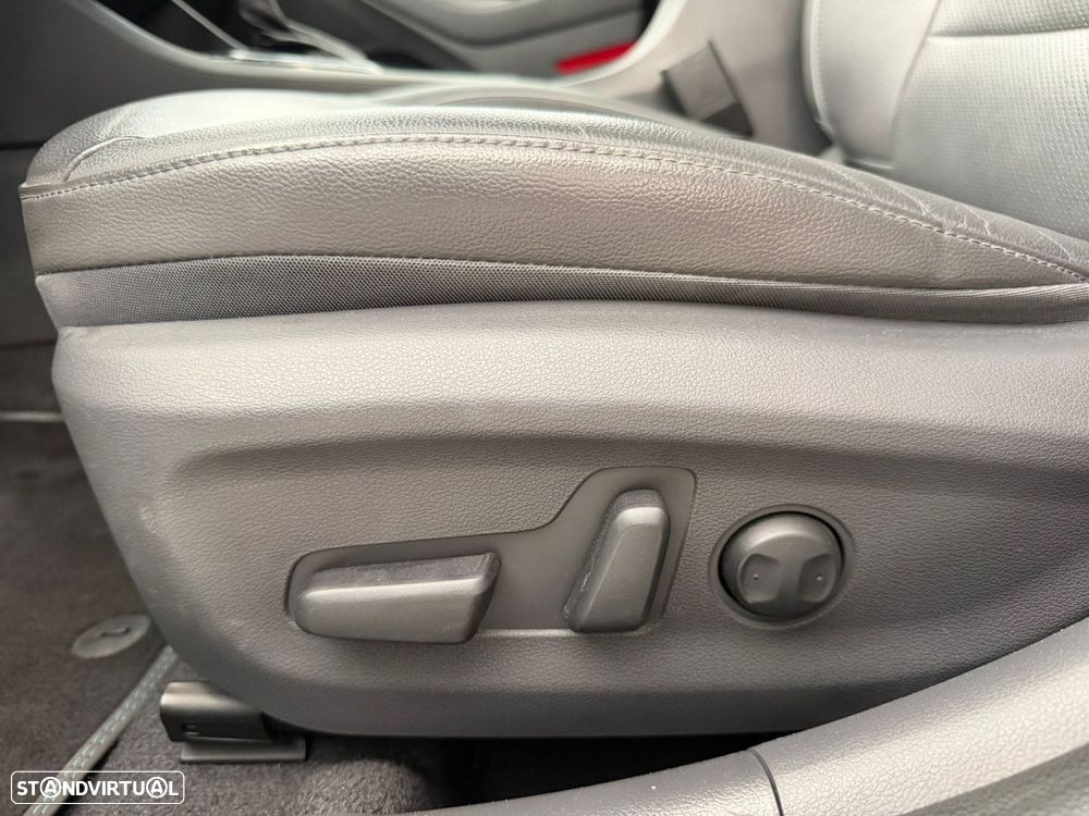 Hyundai Ioniq 1.6 GDI HEV Pack Plus - 20