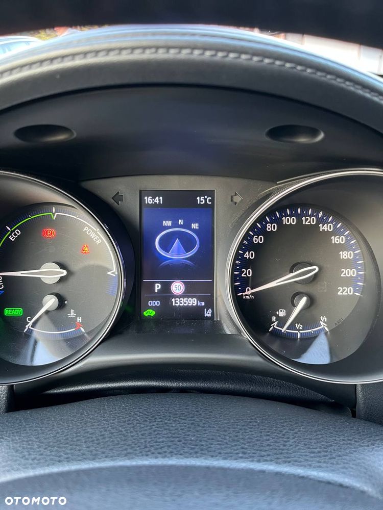 Toyota C-HR - 11