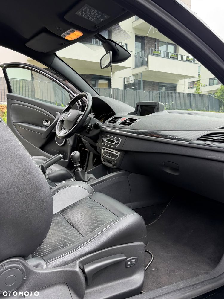 Renault Megane - 11