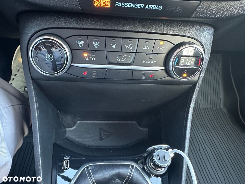 Ford Fiesta 1.1 Titanium - 15