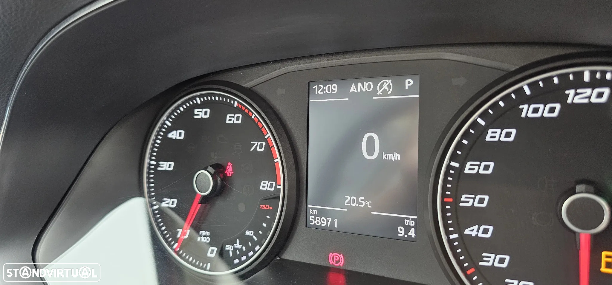 SEAT Arona 1.0 Eco TSI DSG XCELLENCE - 12