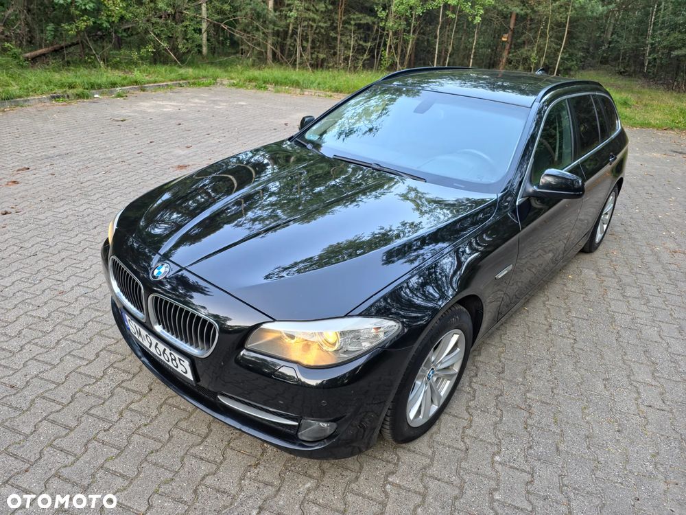 BMW Seria 5 520d - 26