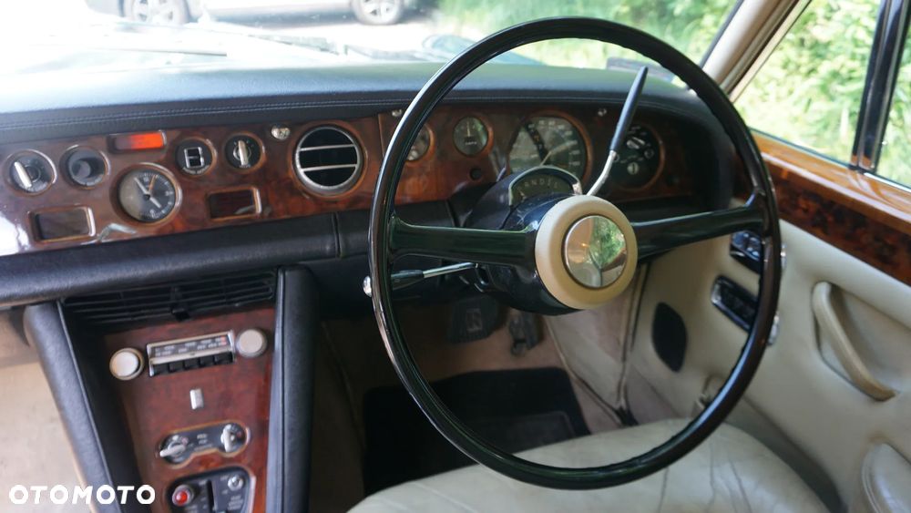 Rolls-Royce Silver Shadow - 8