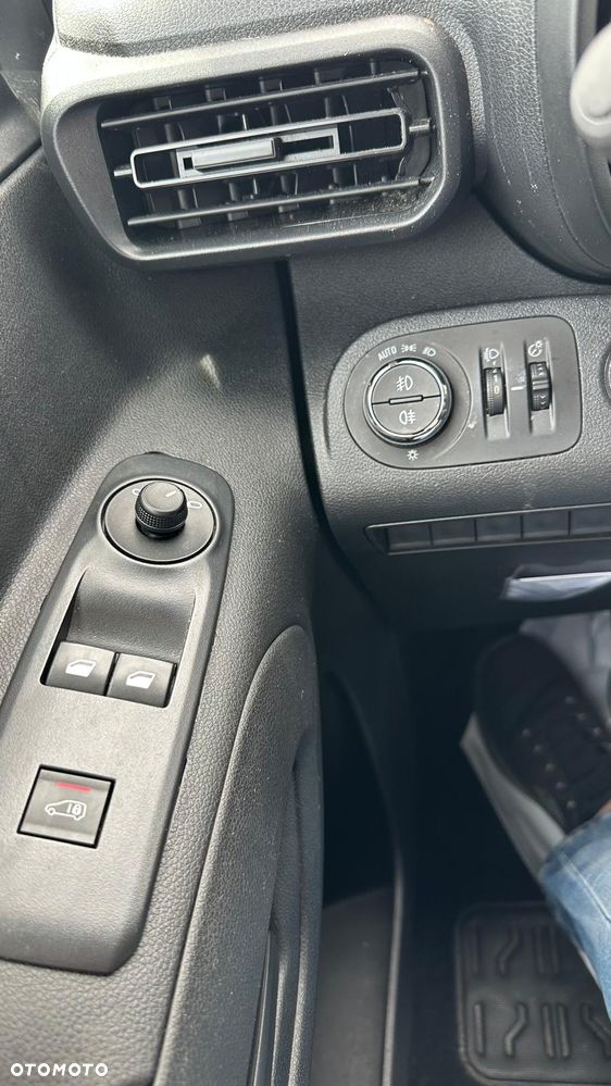 Opel Combo - 29