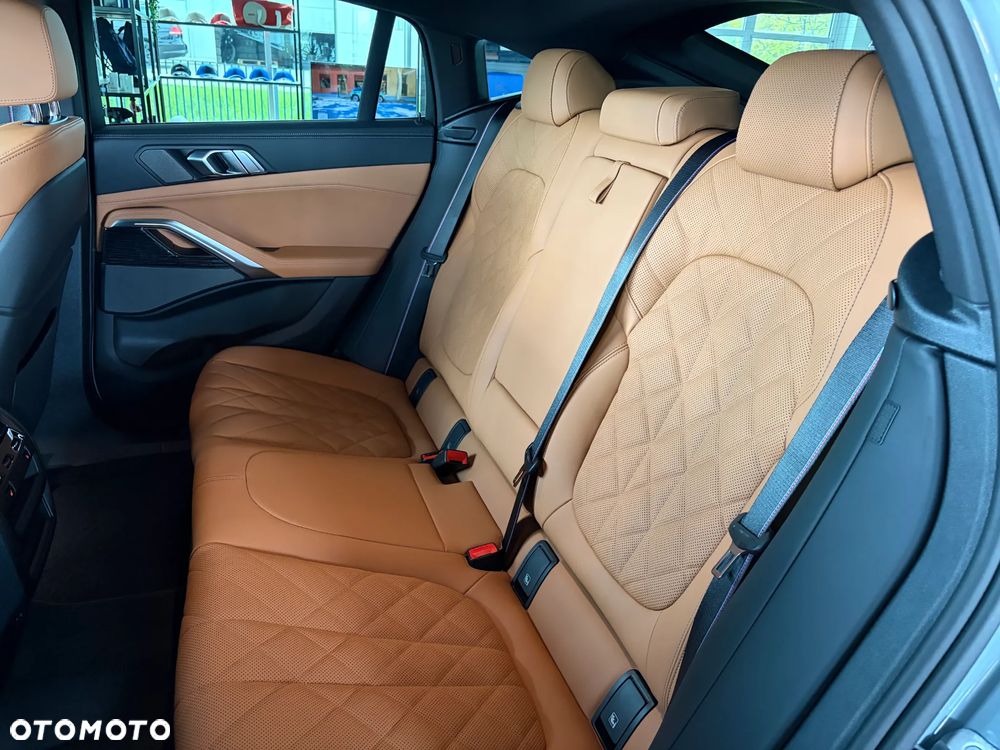 BMW X6 - 19