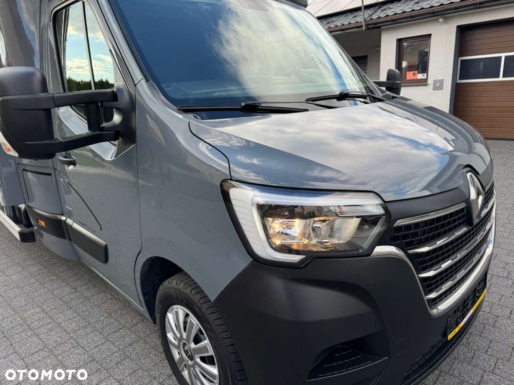 Renault Master 10 europalet Salon Polska - 11
